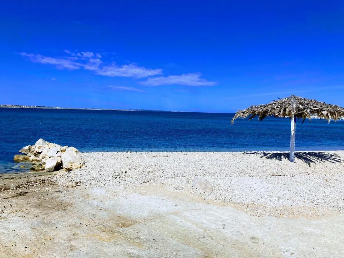 Apartmani Dorijan Vrsi Kroatien